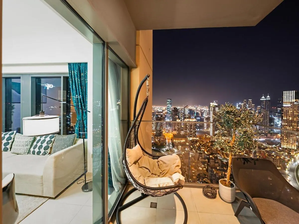 Luxury 3 Bedroom Full Burj Khalifa And Fountain View Dubai Apartment
