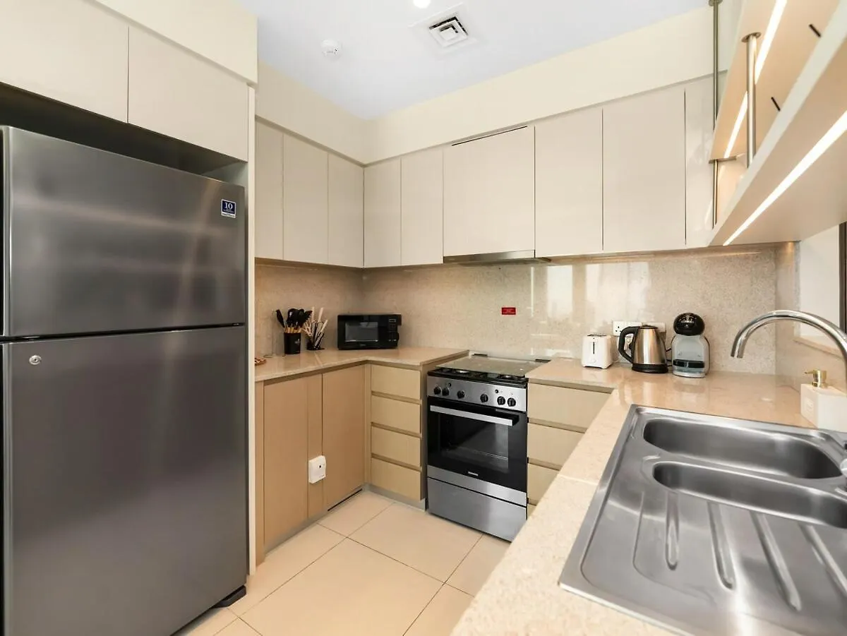 Luxury 3 Bedroom Full Burj Khalifa And Fountain View Dubai Apartment