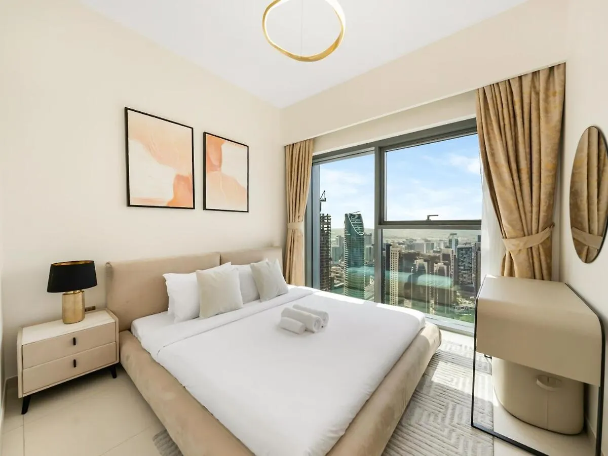 Luxury 3 Bedroom Full Burj Khalifa And Fountain View Dubai