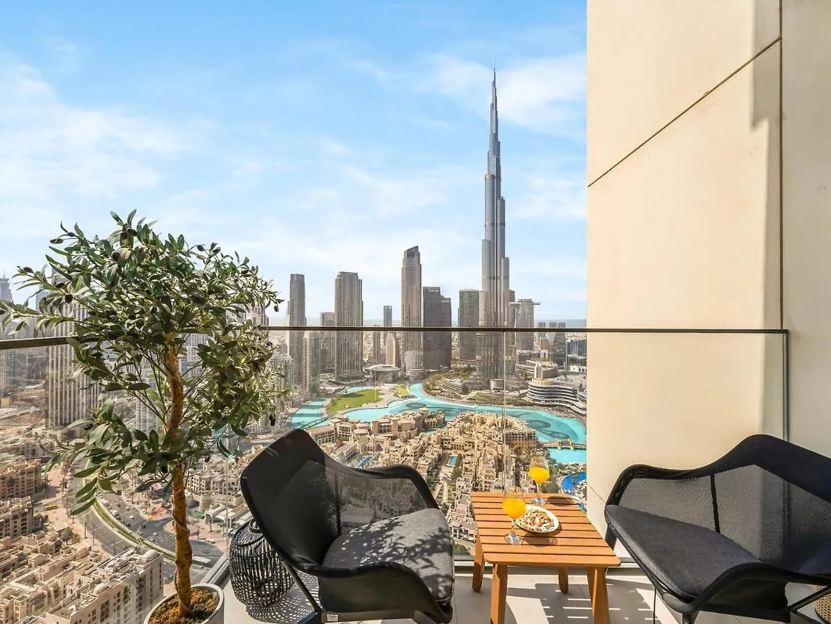 Luxury 3 Bedroom Full Burj Khalifa And Fountain View Dubai United Arab Emirates