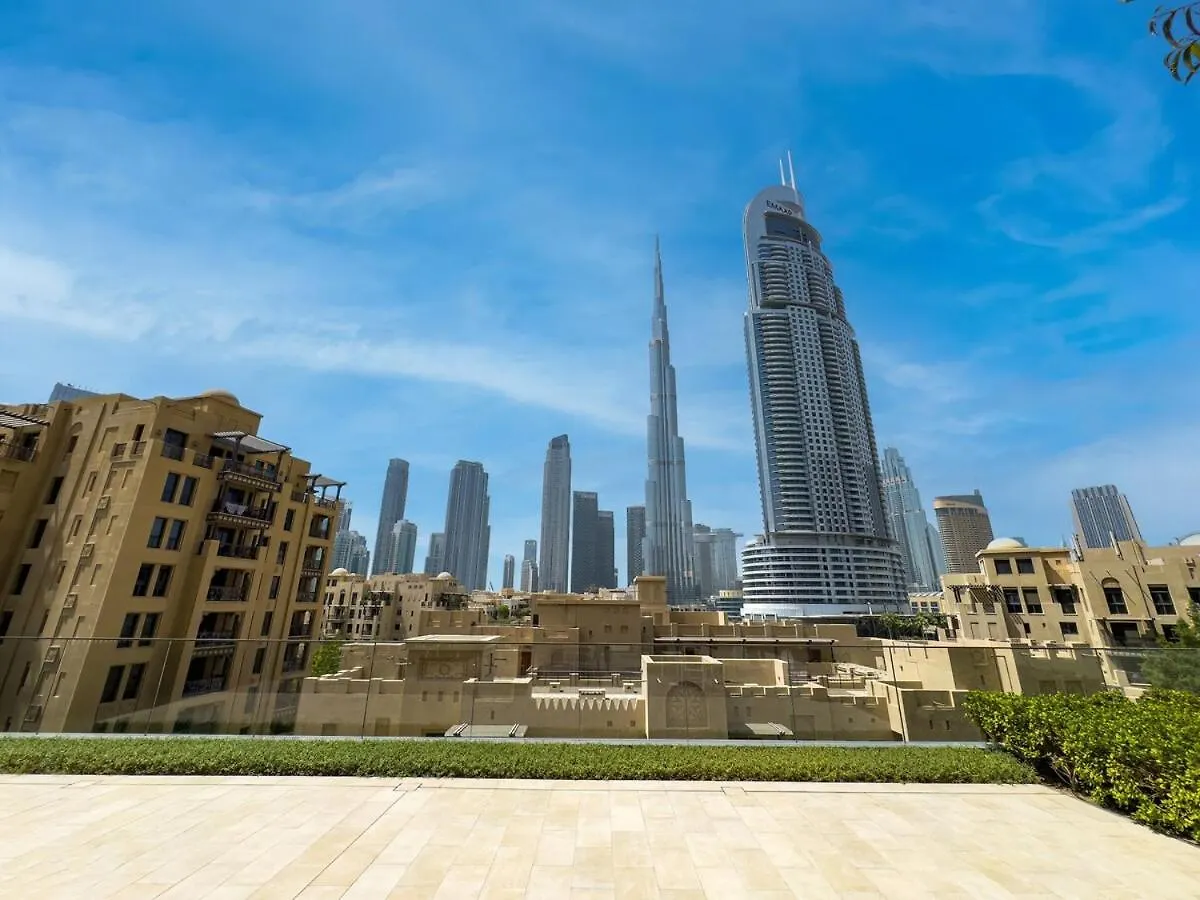 Luxury 3 Bedroom Full Burj Khalifa And Fountain View Dubai Apartment