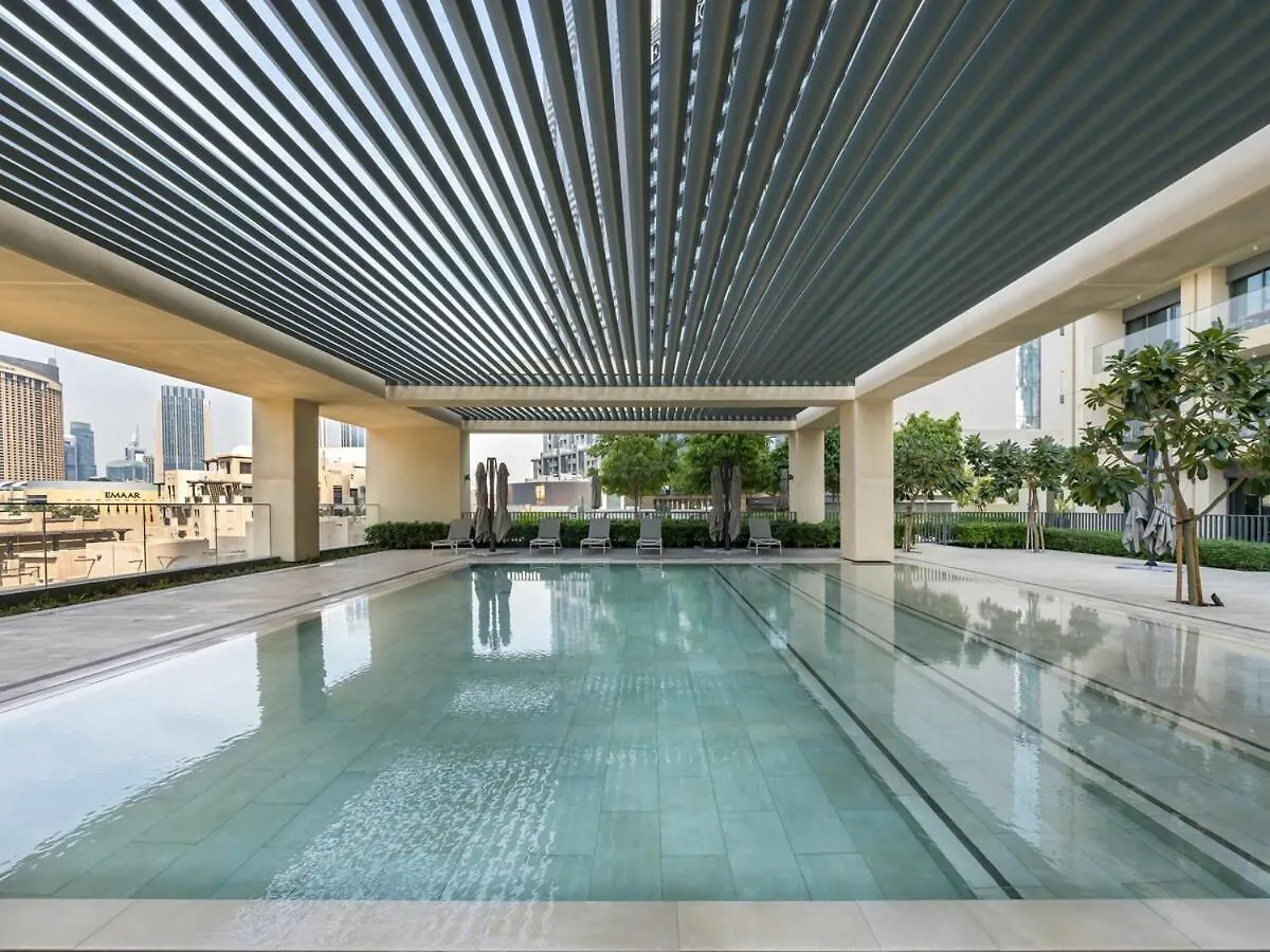 Luxury 3 Bedroom Full Burj Khalifa And Fountain View Dubai Apartment